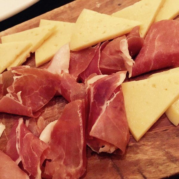 mixto jamon ibérico y queso manchego