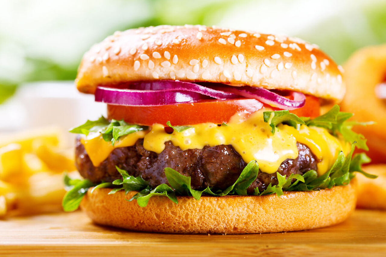 Wählen Sie Ihr Hauptgericht und überlassen uns das Übrige...