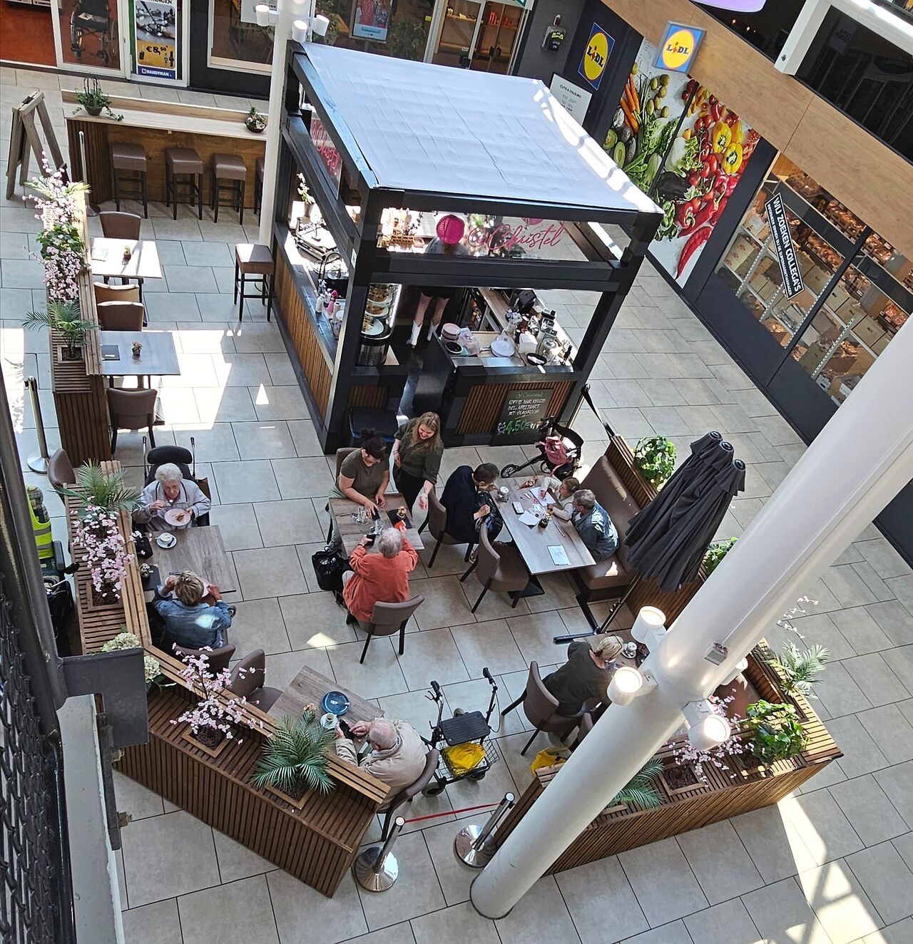 Bovenaanzicht kiosk/terras 