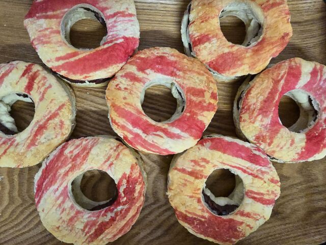 Donuts au Boudin Noir