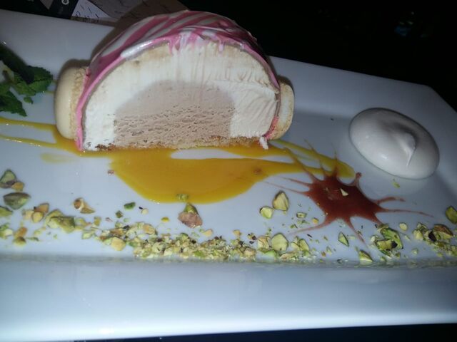 Huisgemaakte ijstaart.