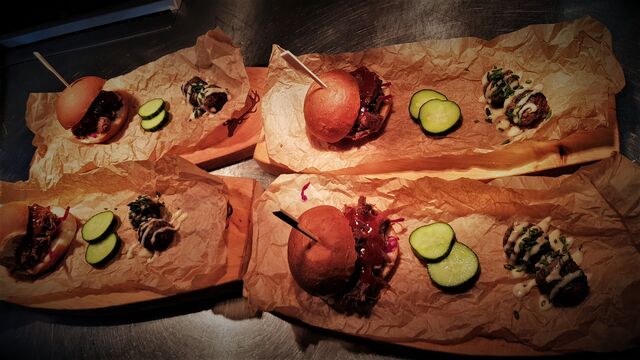 Pulled Wildschwein Burger