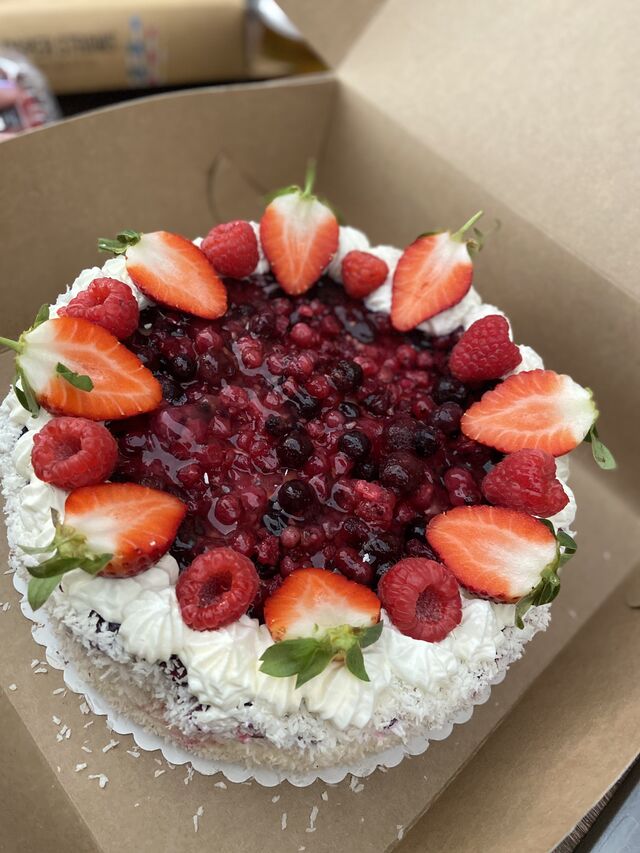 Dort s lesním ovocem