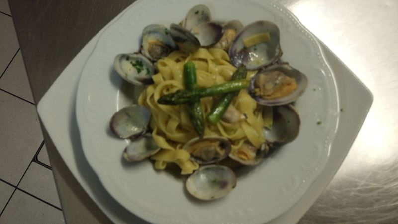 spaghetti e vongole veraci