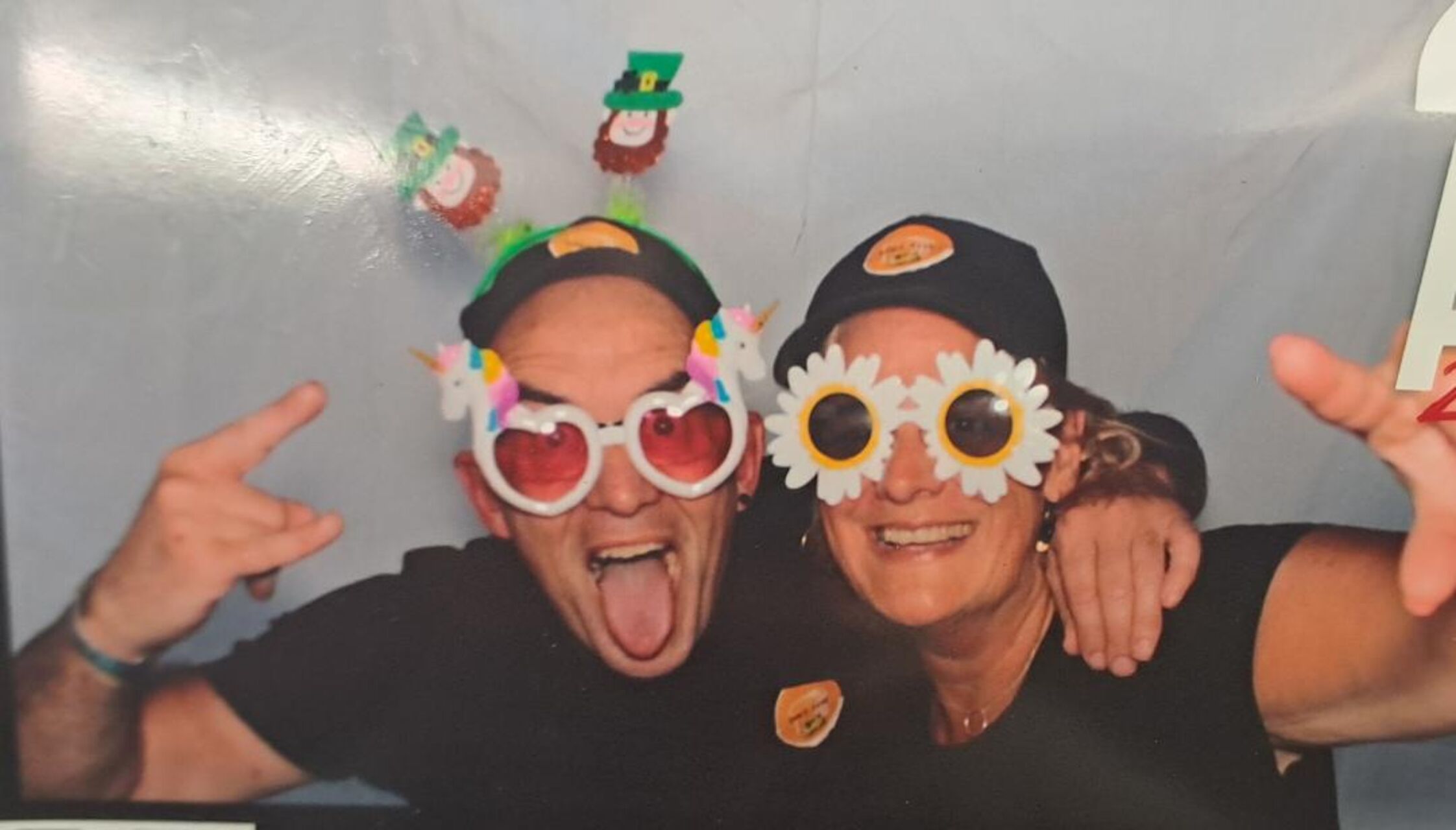 De l'assurance à Chris' Croq'