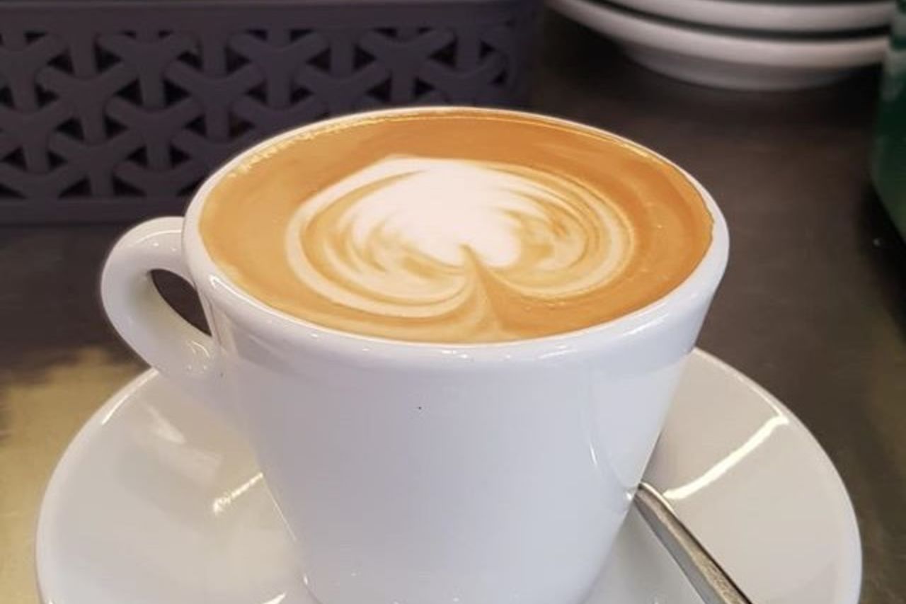CAFÉ CORTADO