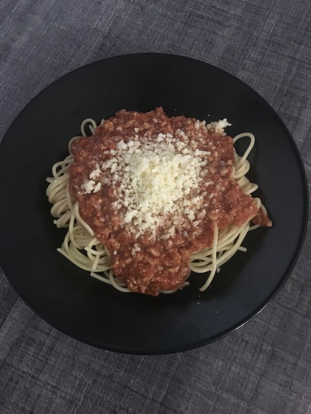 Espaguetis boloñesa
