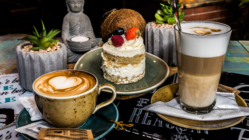 Excelent coffees and deserts