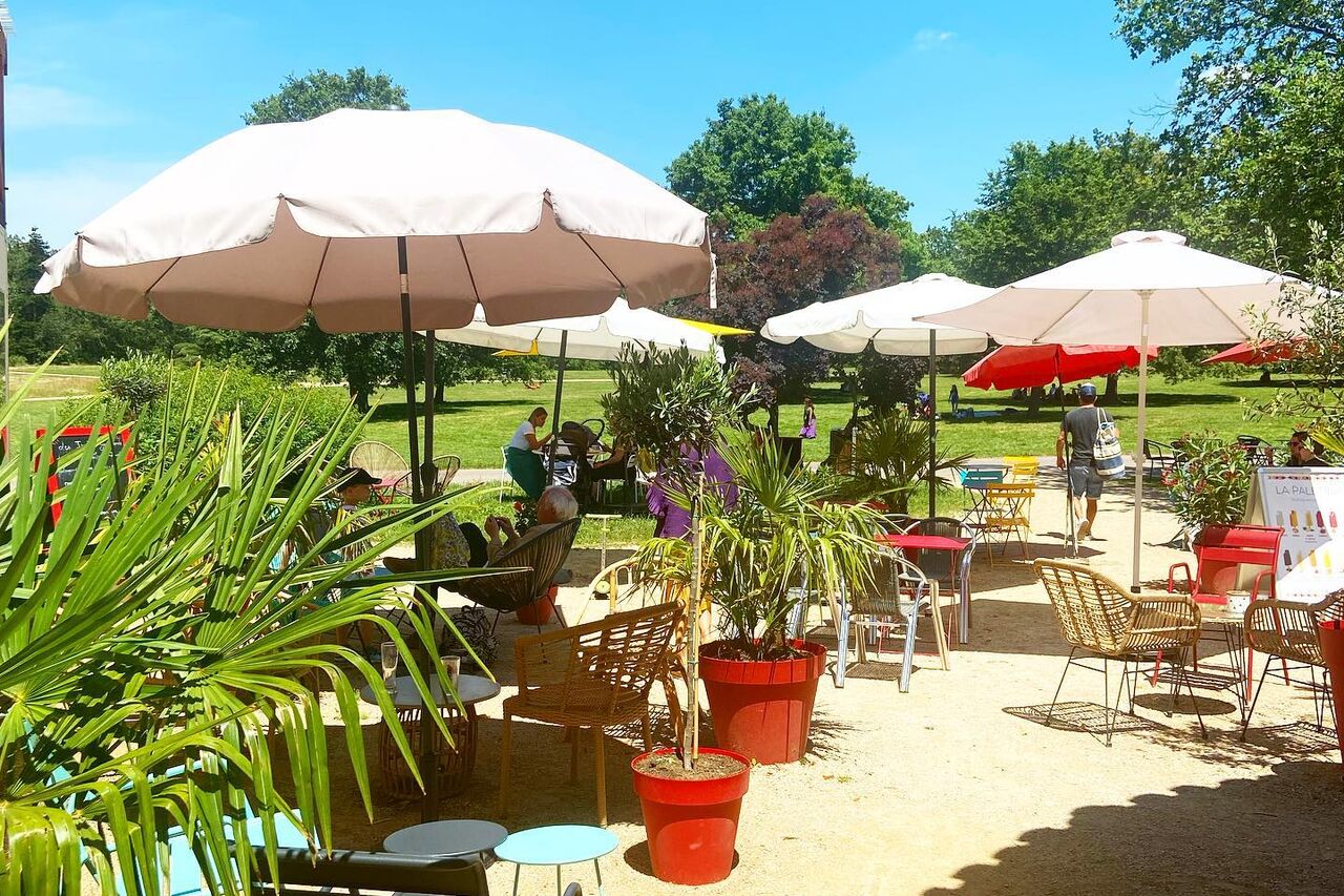 Des jardins et des espaces extérieurs