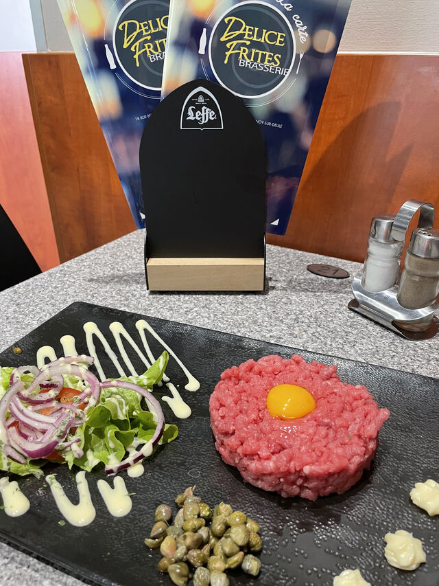 plat steak tartare 