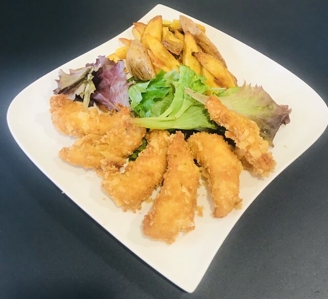 Aiguillettes de poulet panées, maison.
Par 5,8 ou 12