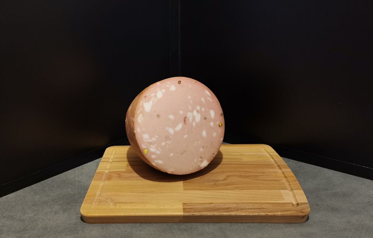 Mortadelle pistachée = 22.50€ le kilo