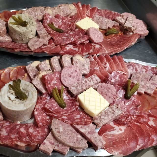 PLAT DE CHARCUTERIES 
