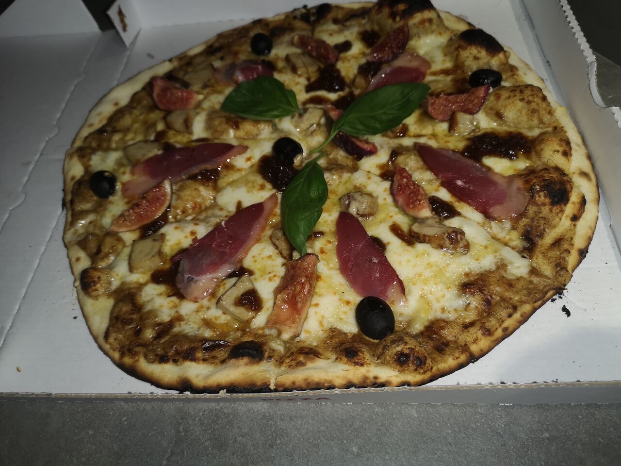 Pizza au foie gras 