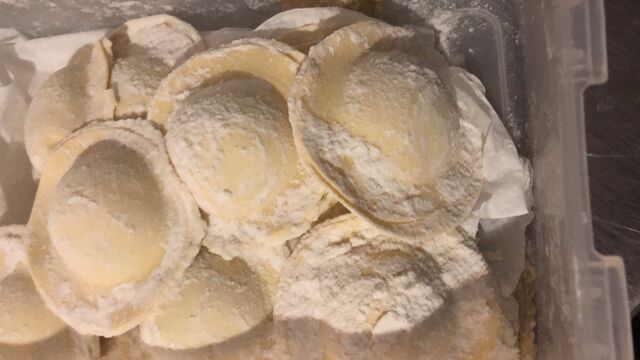 Gros ravioli à la brousse
