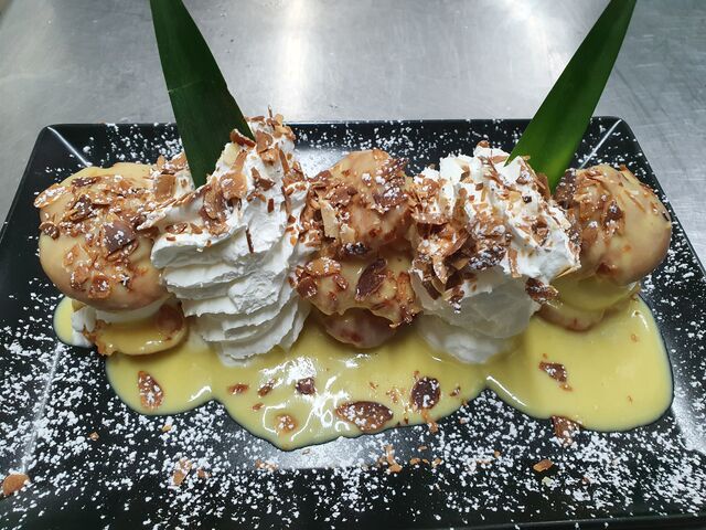 Profiterole exotique 