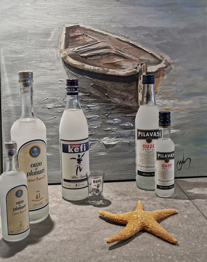 OUZO KEFI (HAUSMARKE)
FÜR AUSSERHAUS €9,00
