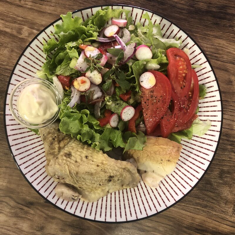 Poulet rôti, Salade et Tomates