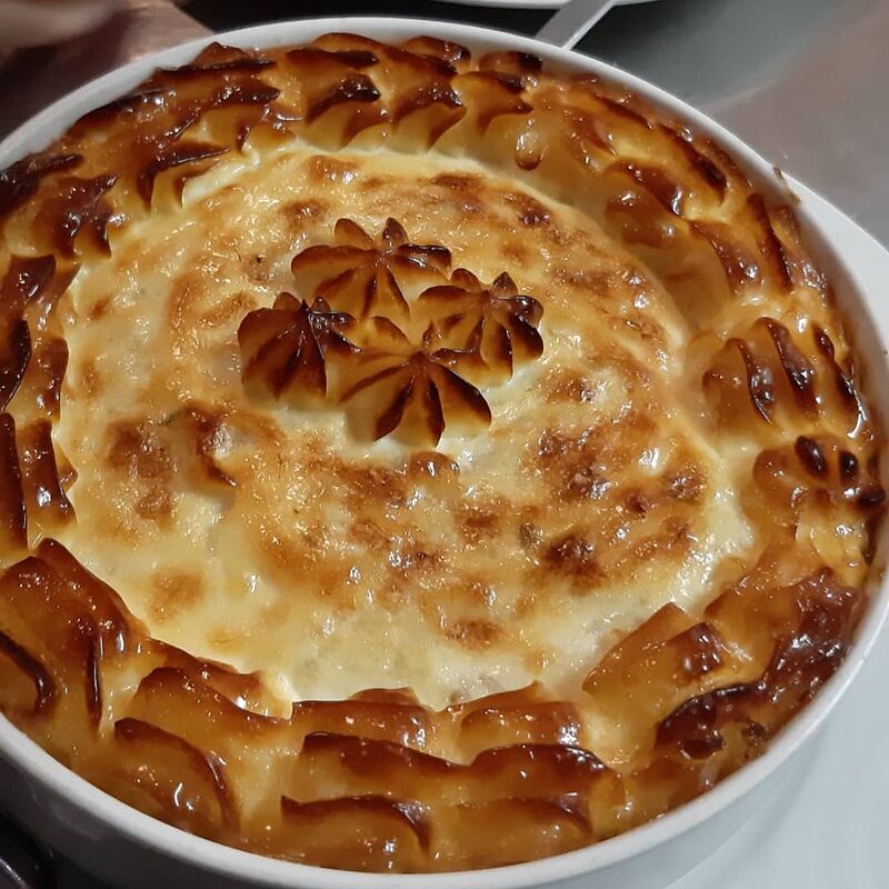 Bacalhau Gratinado com camarão 