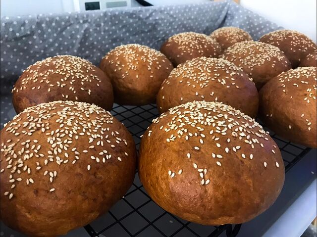 Glutén és Tejmentes Hamburger zsemléink