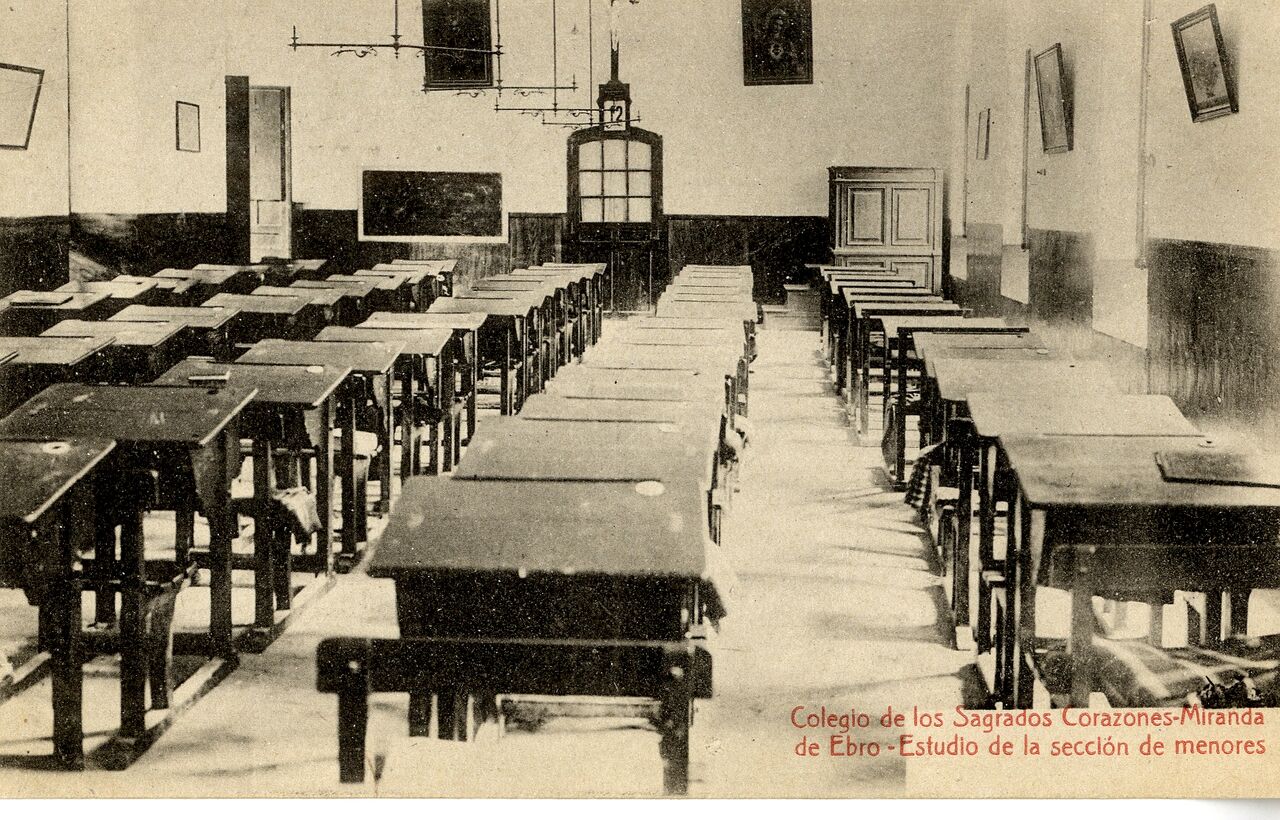Estudio de la sección de menores -Colegio de los Sagrados Corazones