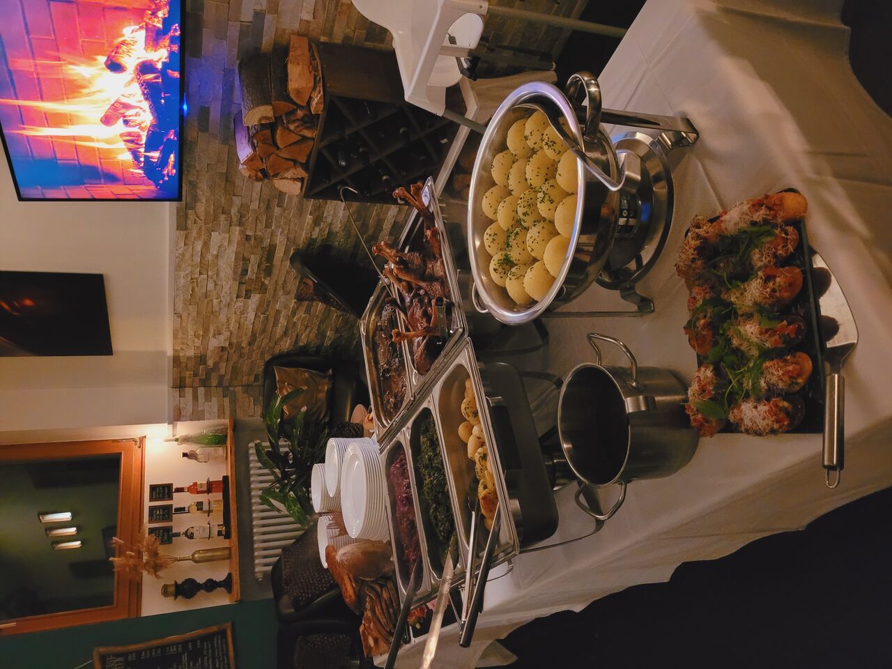 Veranstaltungen mit Buffet bieten wir ganz individuell an :-)