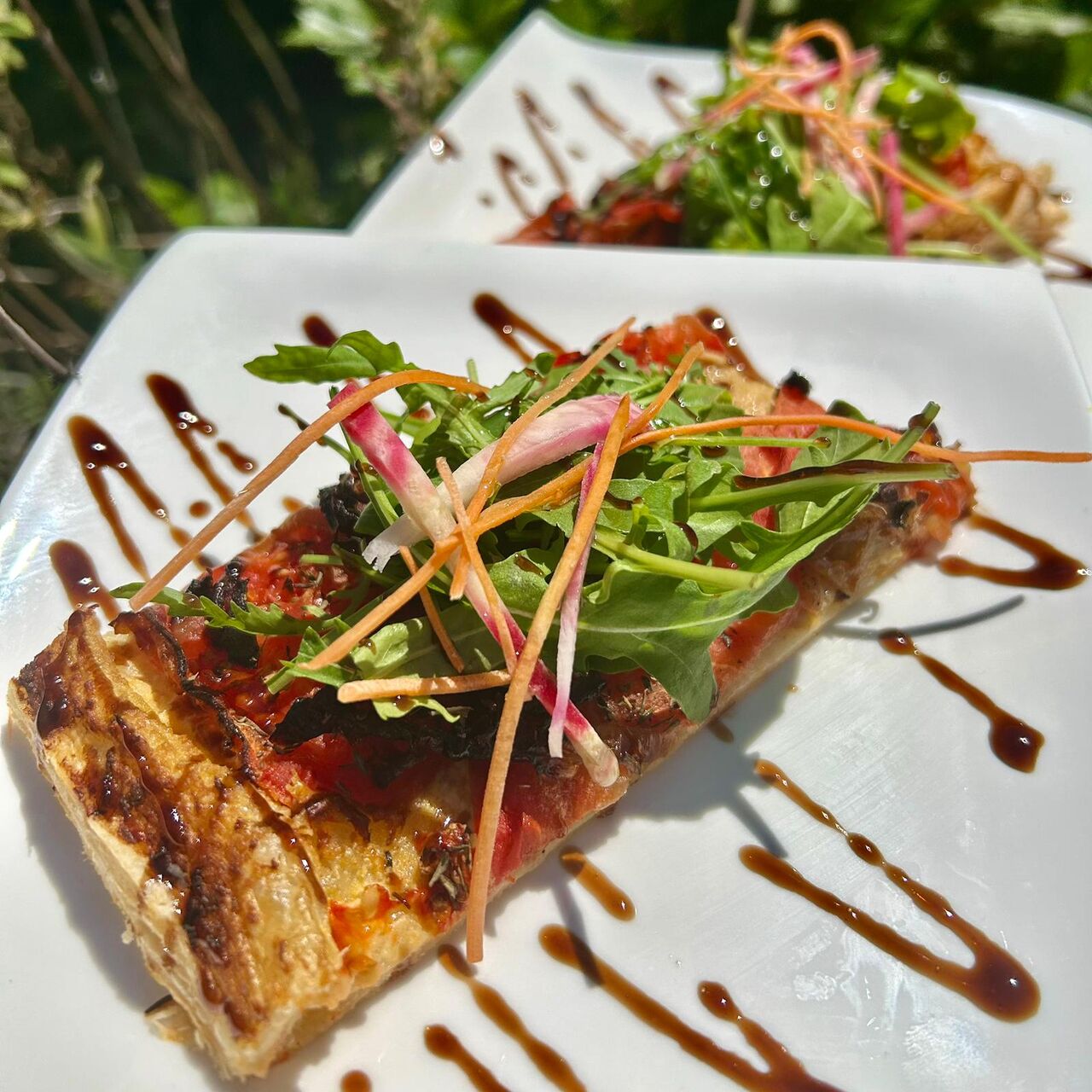 ENTREE DU JOUR (tarte fine à la tomate)
