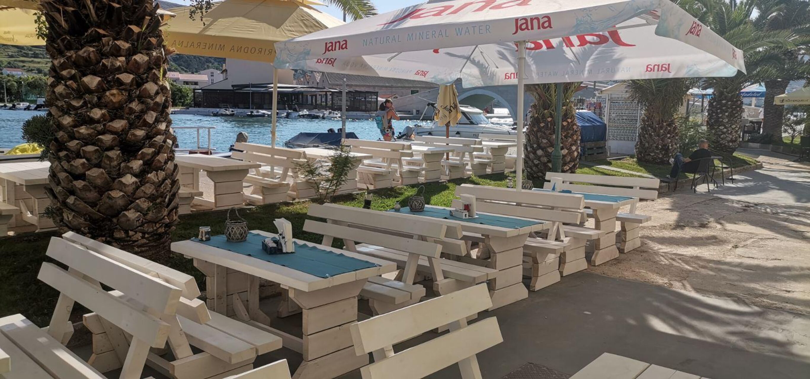 Uživajte na našoj terasi