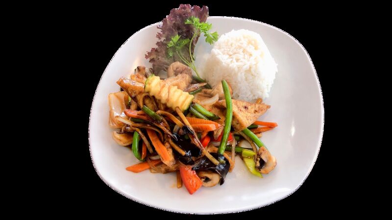 Fastenspeise der Buddhisten ( Tofu mit Wok-Gemüse)