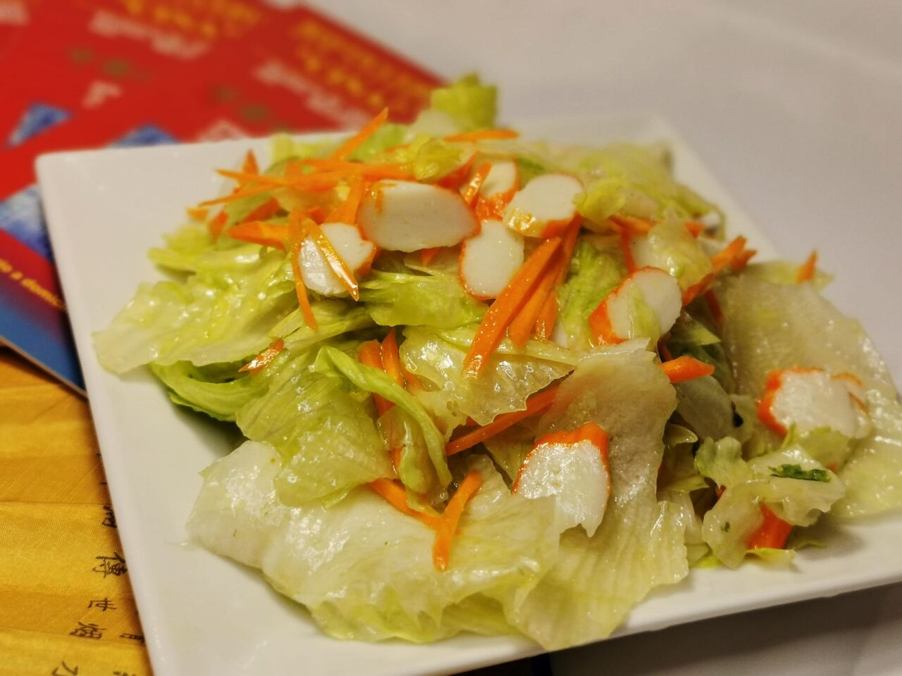 Insalata con granchio