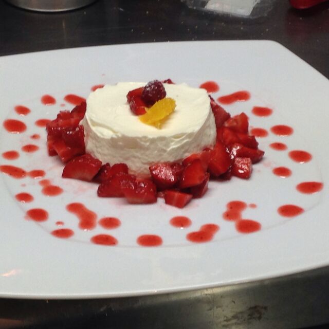 FONTAINEBLEAU AUX FRUITS ROUGES