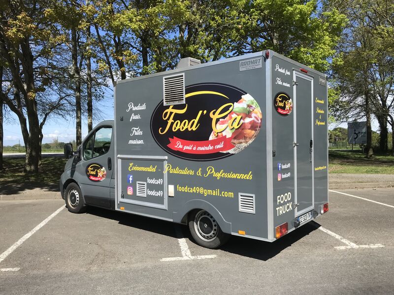 Le camion fraîchement floqué !