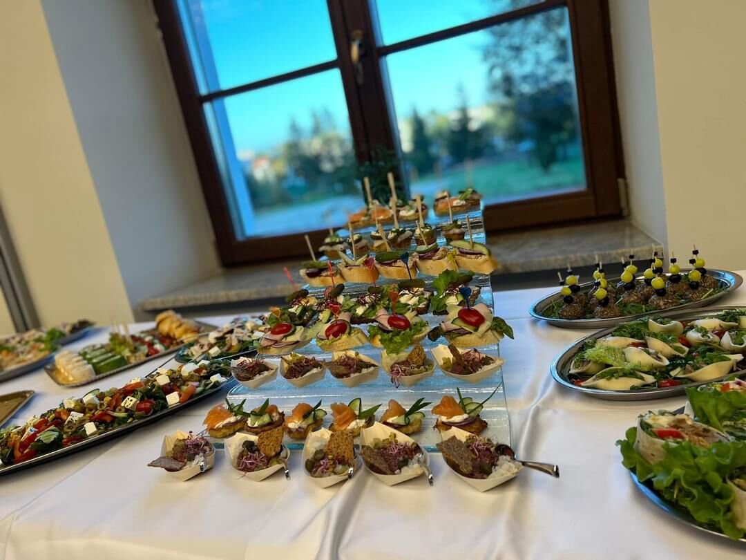 Czar i las Pieniężno Polish cuisine near me Book now