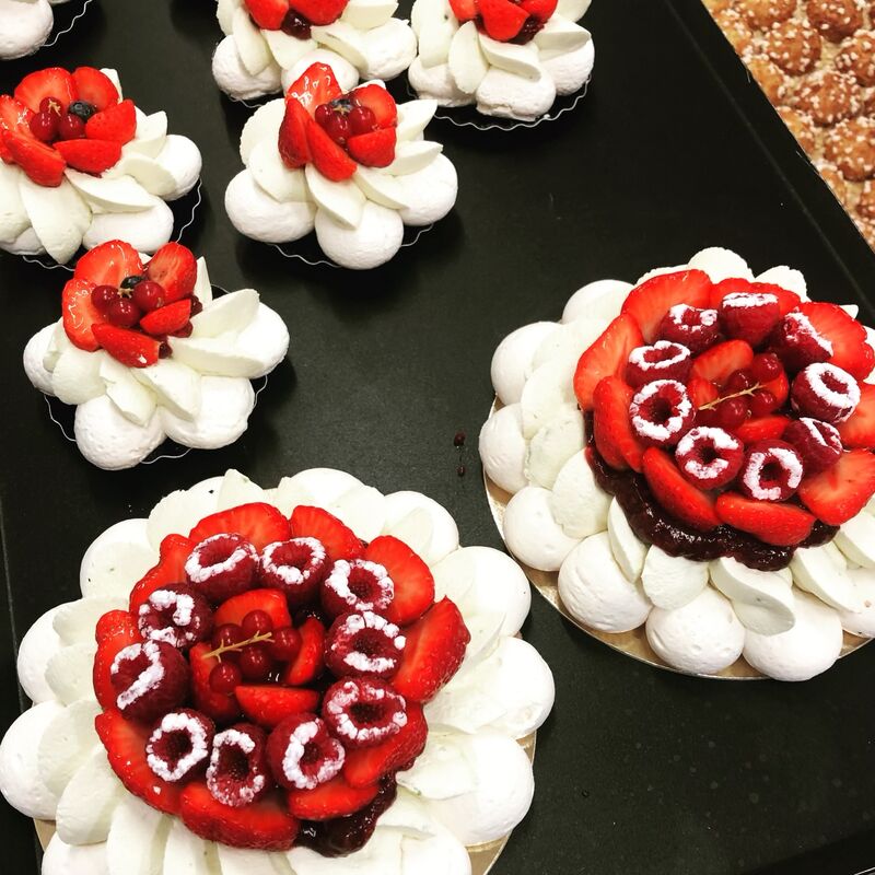 Pavlova aux fruits rouges