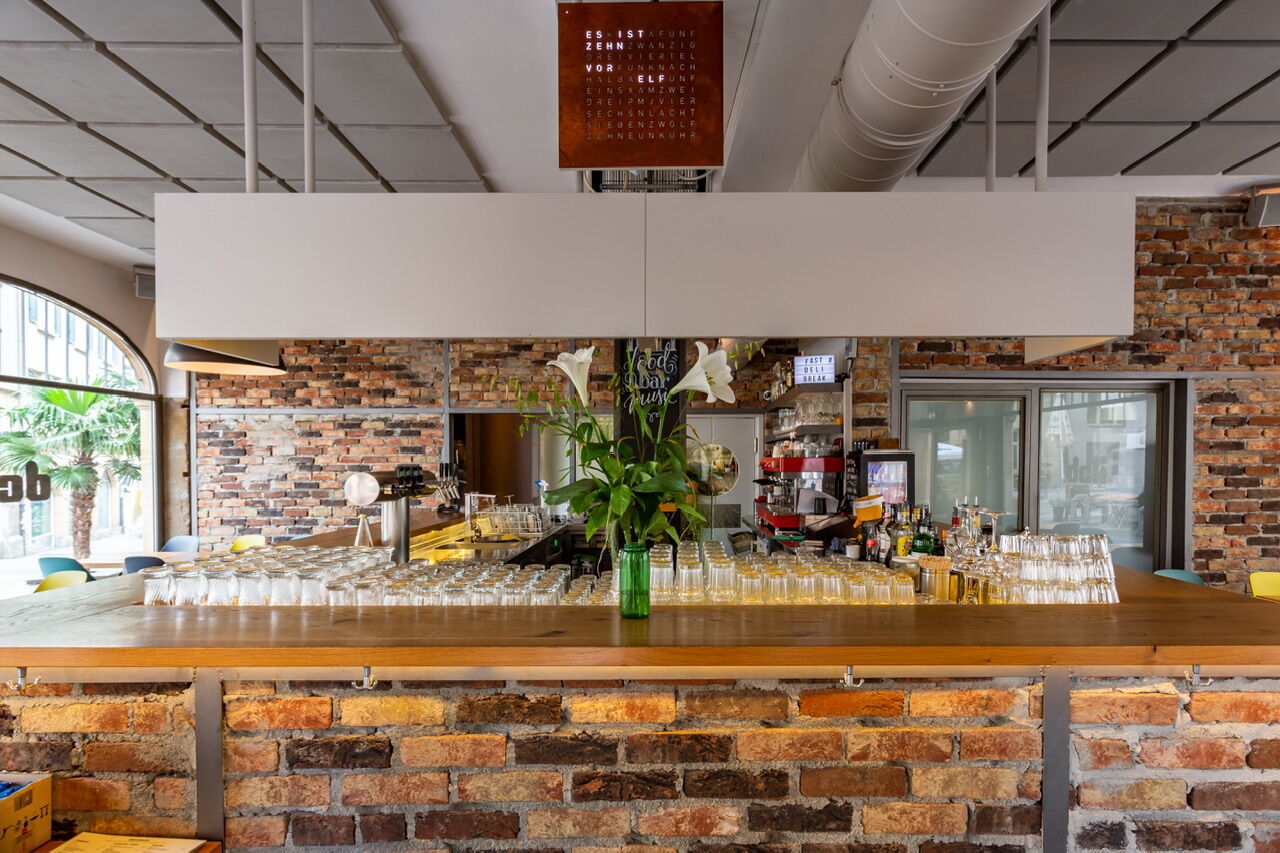 DELI. Food. Bar. Music. Stuttgart Deutsche Küche in meiner Nähe