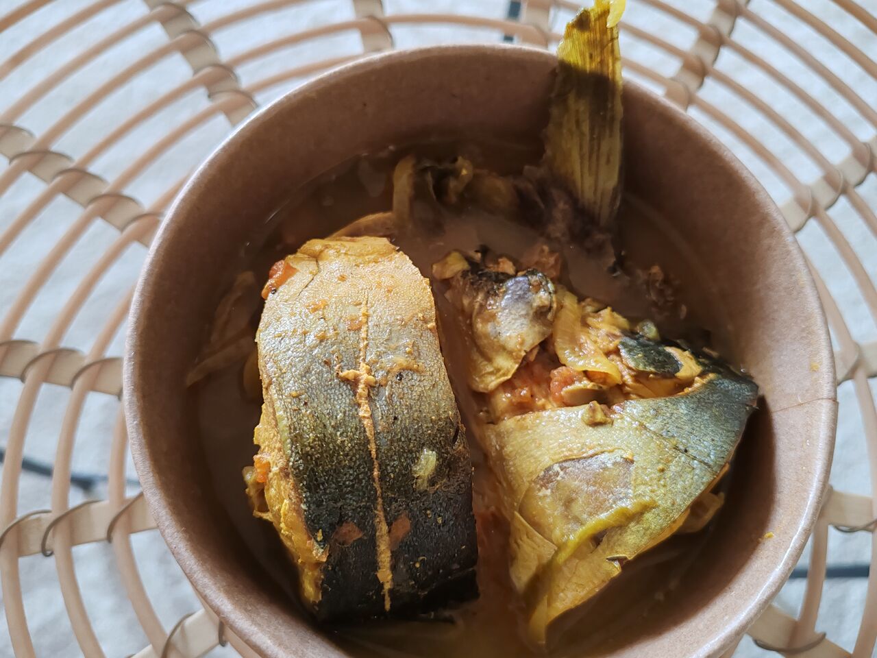 Kakamoukou (poisson cuisiné à l'ancienne)