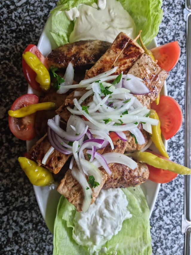 Koch Platte für 2 Personen (natürlich extra Salat, tzatziki, Pommes oder Reis) 
