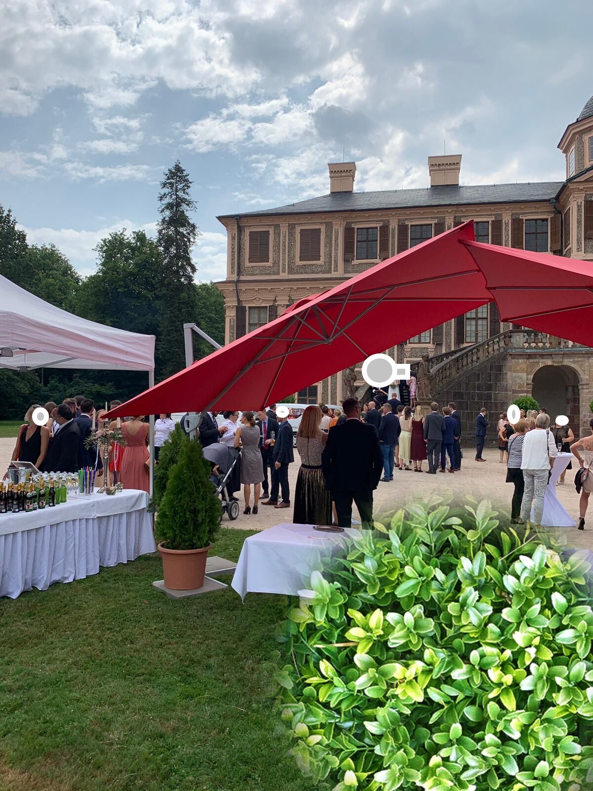 Liebe, Essen und Trinken gehören zu den drei
schönsten Dingen im Leben.