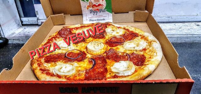 Pizza Vesuve 
