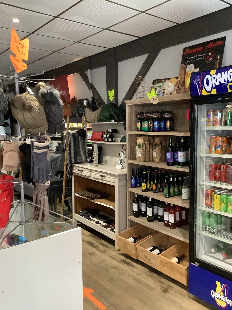 Quelques produits locaux et souvenirs 