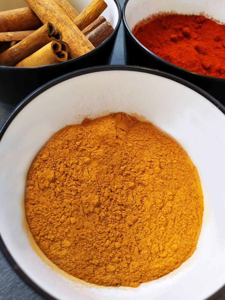 CANELA DE CEYLAN MOLIDA (75 gr.)
100% canela molida sin aditivos. Perfecta para postres y comida especiada.