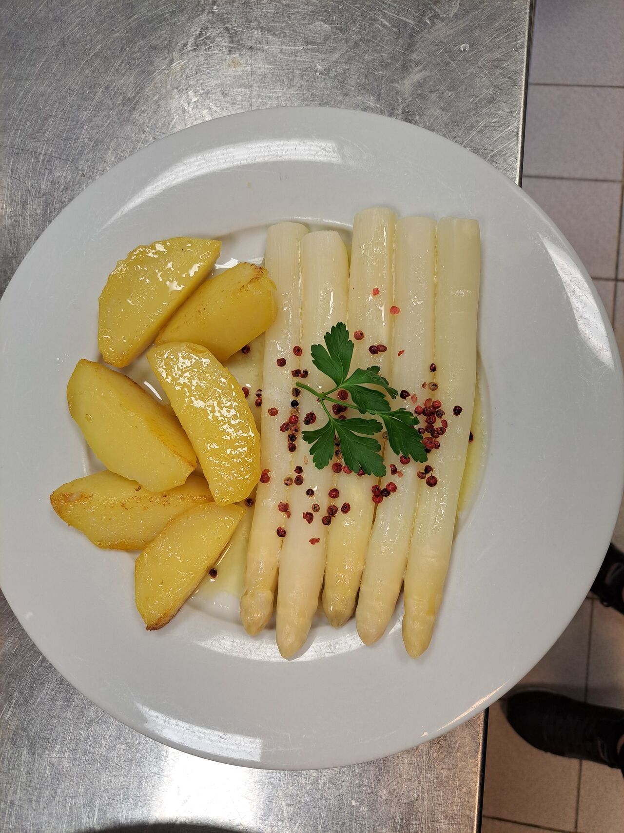 Spargel mit Butterkartoffeln 