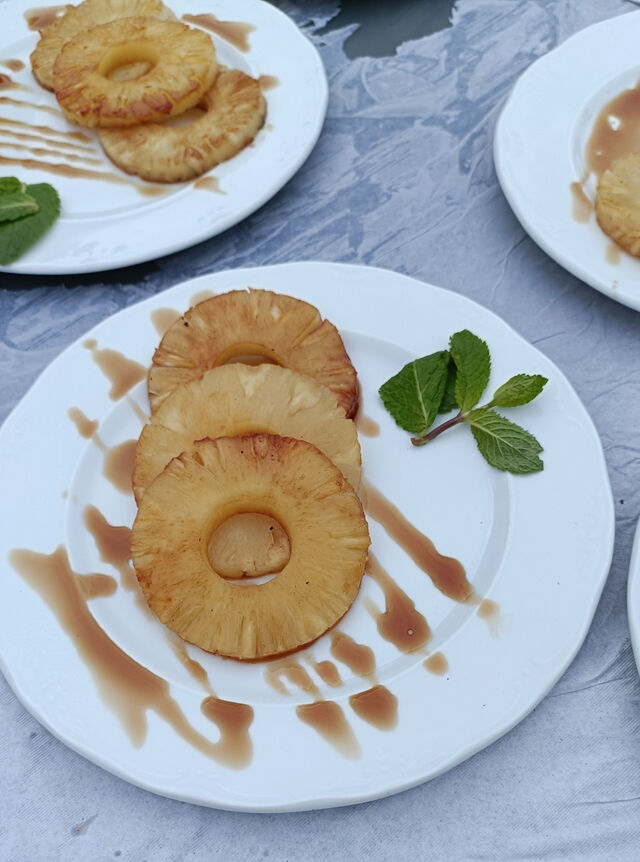 Ananas flambée a l'armagnac 