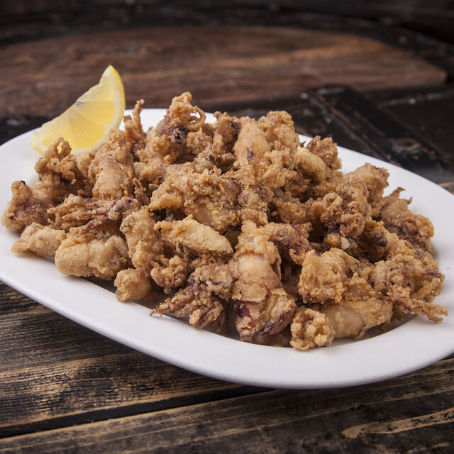 Chopitos rebozados fritos.