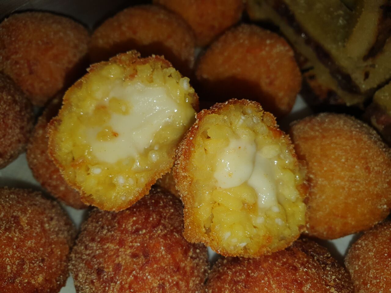 ARANCINI SAFRAN ET MOZZARELLA, cuisinés à l'italienne