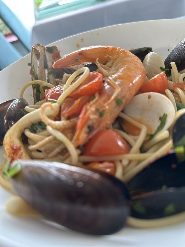 Spaghetti allo scoglio 