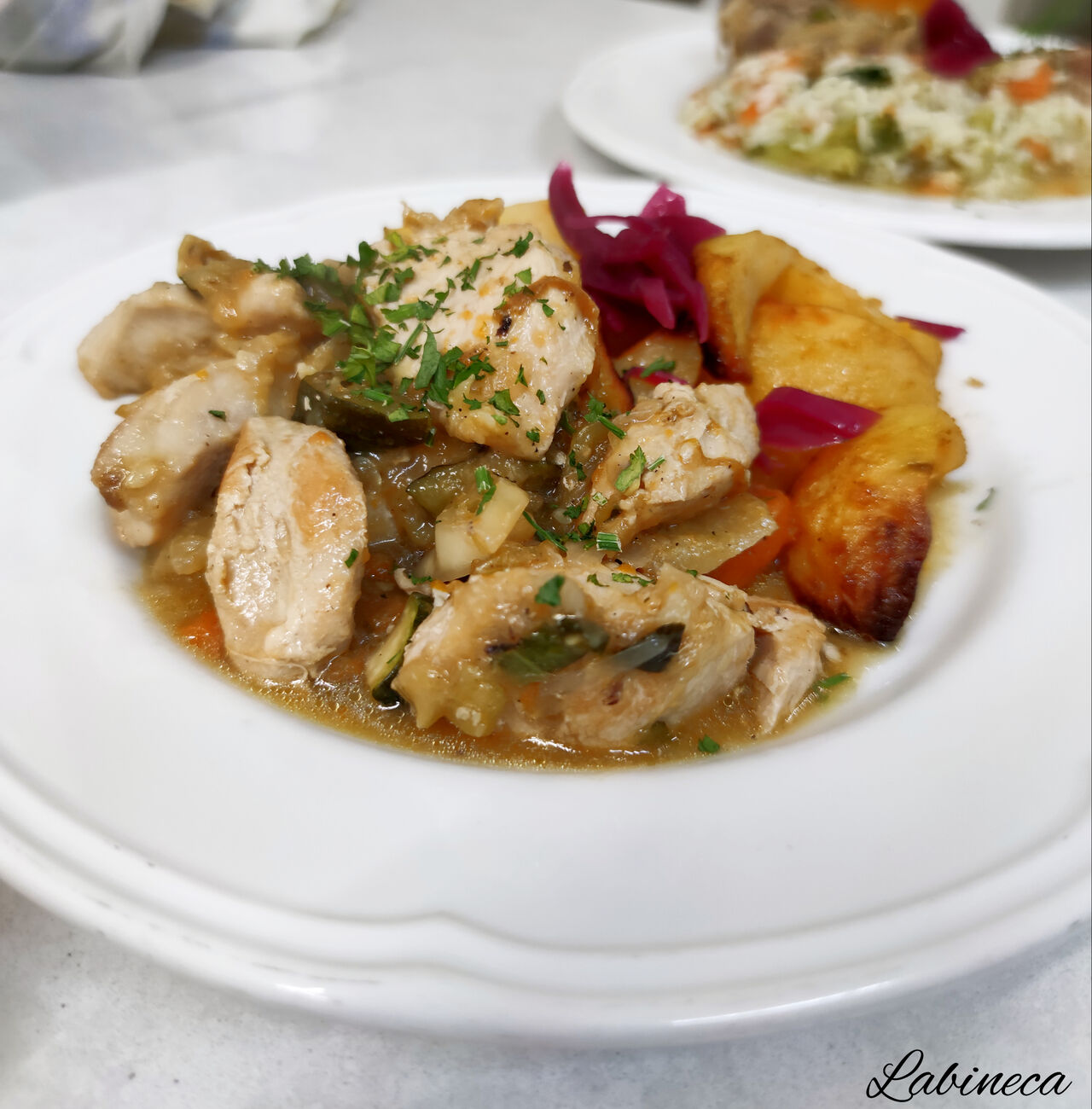 FIT piletina, piletina s povrćem na padelu