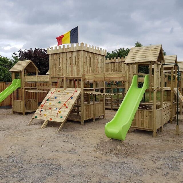 SPEELTUIN VOOR DE KLEINSTE ONDER ONS