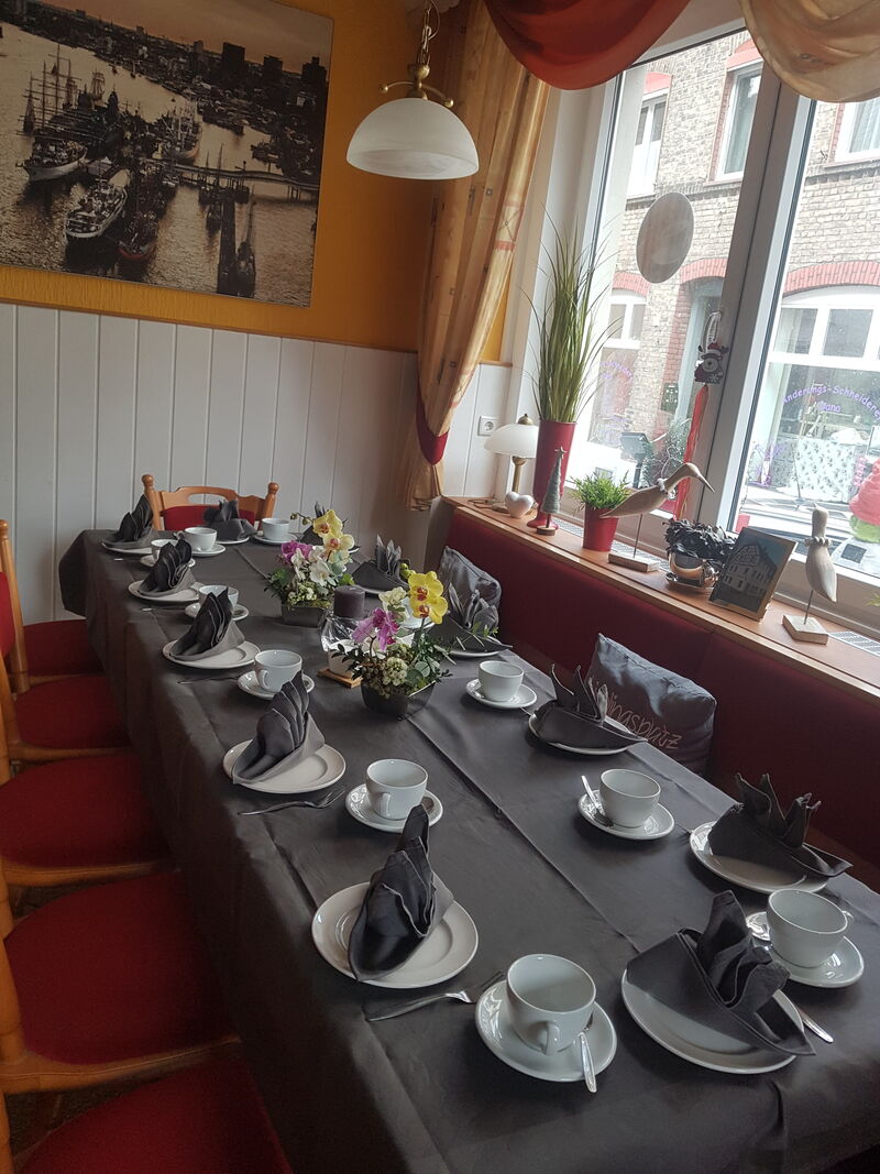 Familienfeiern / Trauerkaffee, auch gerne außer Haus