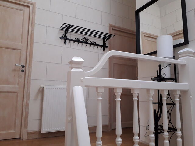 le pont
3 chambres et salle de bain partagé ( pour famille ou amis)